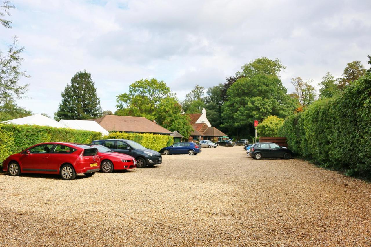 Cromwell Arms Country Pub With Rooms Romsey Exterior foto