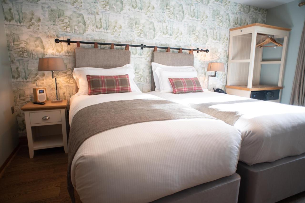 Cromwell Arms Country Pub With Rooms Romsey Exterior foto